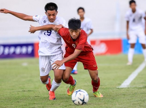 Việt Nam hiên ngang vào bán kết U15 Đông Nam Á