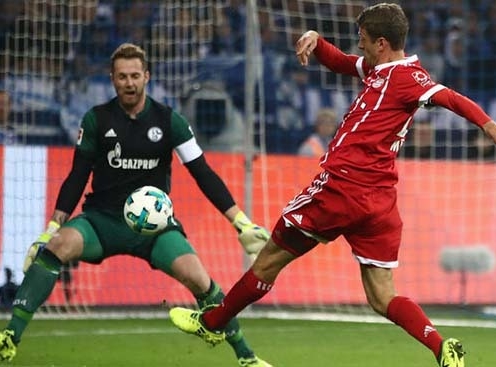 Highlights: Bayern Munich 5-2 Schalke  (Vòng 22 Bundesliga)