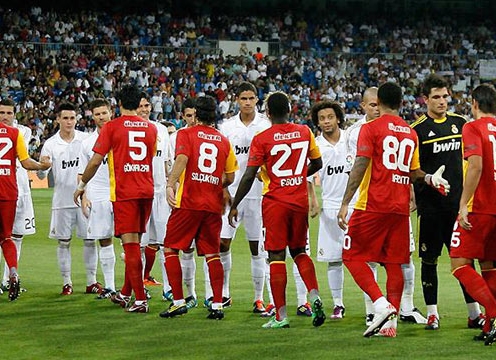 Galatasaray vs Real Madrid: Cuộc gặp của những kẻ khốn cùng 