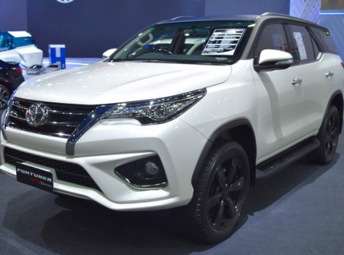 Toyota Innova và Fortuner 2018 sắp ra mắt được nâng cấp gì?