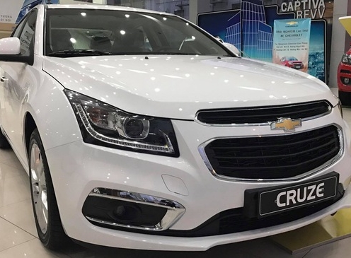 Chevrolet Cruze giảm 80 triệu,thành xe thấp nhất phân khúc