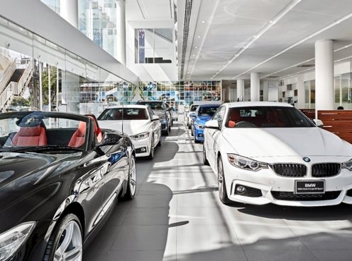 Ô tô BMW giảm gần 600 triệu, xe sang mất giá mạnh