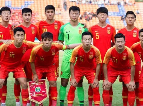 'Ở Trung Quốc không có cậu bé nào biết chơi bóng đá'