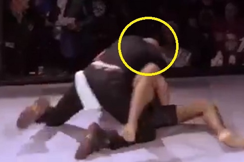 VIDEO: Võ sĩ bị trọng tài hạ knock-out vì không hiểu luật