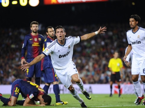 VIDEO: Ronaldo 'nổ súng' giúp Real Madrid đánh bại Barca