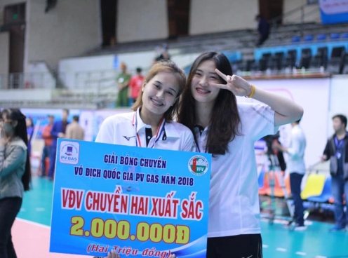 Chuyền hai Linh Chi gặp phải chấn thương đứt dây chằng chéo