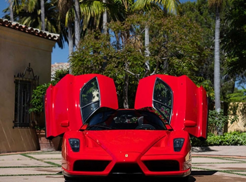 Siêu xe Ferrari 17 tuổi được bán đấu giá từ 2,6 triệu USD