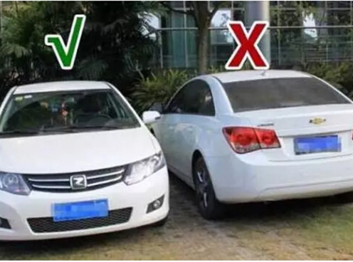 Đỗ ô tô nên hướng đầu xe ra ngoài, vì sao?