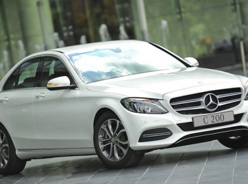 Mercedes C-Class tại Việt Nam 'lãnh án' triệu hồi do lỗi túi khí