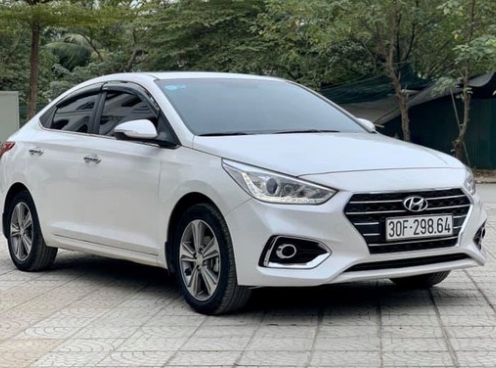 Hyundai Accent cũ tiếp tục xuống giá do độ 'hot' của bản mới