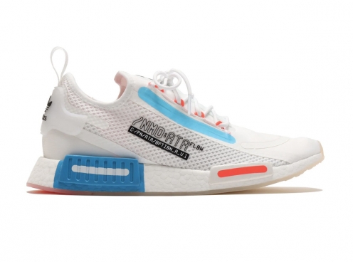 Adidas NMD_R1 Spectoo giống như đến từ tương lai