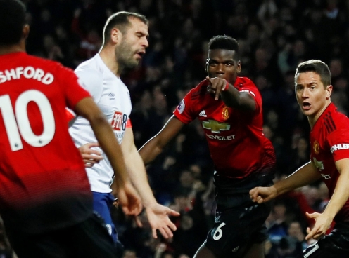 VIDEO: Pha đi bóng tuyệt vời của Rashford dẫn đến bàn mở tỉ số của MU