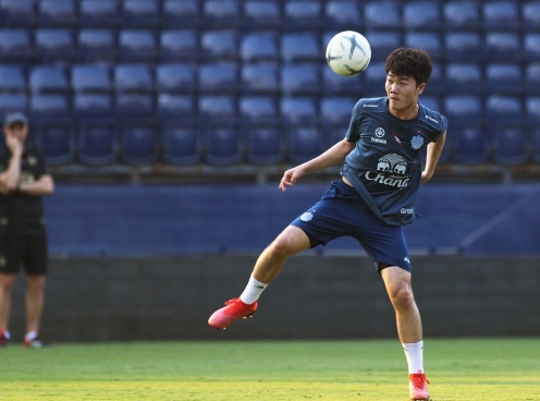 Buriram vs Chonburi: Xuân Trường và khởi đầu mới ở 'thành phố hạnh phúc'