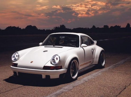 Siêu xe Porsche 911 sản xuất từ 30 năm trước có mức giá 1,8 triệu USD