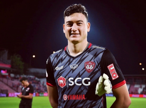 Đặng Văn Lâm bất ngờ bị gạch khỏi danh sách Muangthong Utd