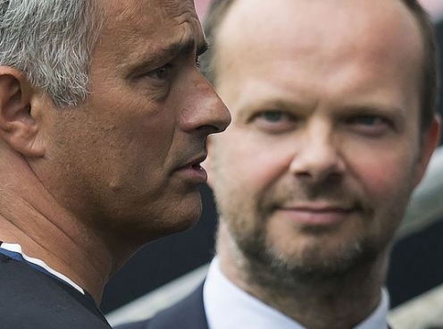 Tin độc quyền: MU sẽ sa thải Mourinho sau trận gặp Newcastle