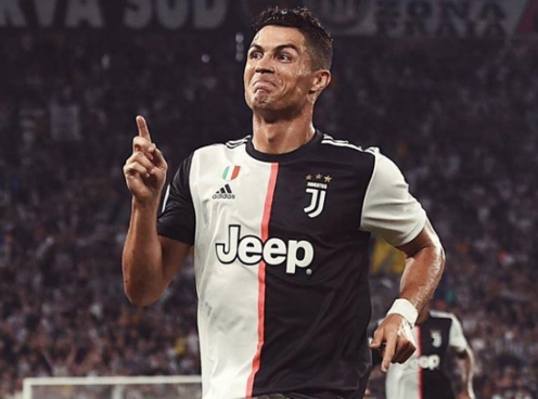 Ronaldo khiến Juventus lỗ nặng