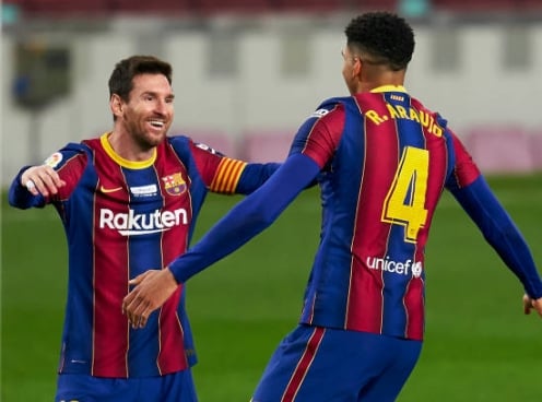 Barca không thể thắng dù Messi lập công