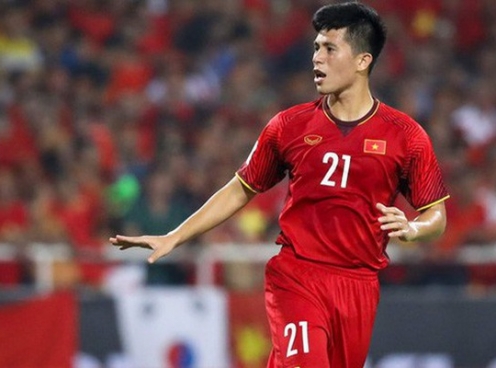 Video: Trần Đình Trọng chốt chặn đáng tin cậy của U23 Việt Nam