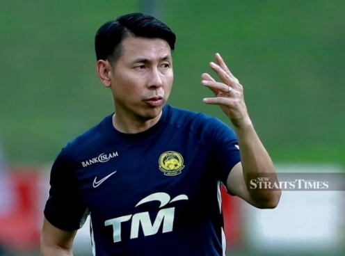 HLV Malaysia bất an trước khi đấu Việt Nam và UAE