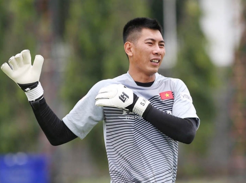 Tiết lộ lý do Khánh Hòa bất lực để thủ môn ĐT Việt Nam ra đi
