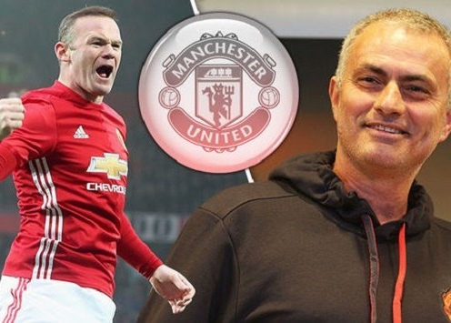 Ở lại MU, Rooney vẫn nhận 'tiền tấn'