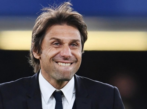 Conte giành chiến thắng trong cuộc chiến nội bộ ở Chelsea