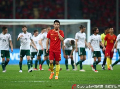 ĐT Trung Quốc thảm bại 0-6 ngay trên sân nhà