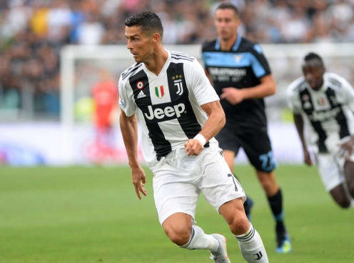 Ronaldo kiến tạo, Juventus giành chiến thắng thứ 10 ở Serie A