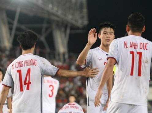 LINK trực tiếp Việt Nam vs Malaysia, 19h30 ngày 16/11