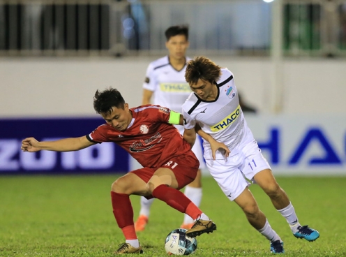 Bảng xếp hạng V-League hôm nay: TP.HCM độc chiếm ngôi đầu