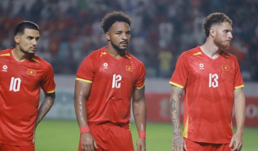 HLV Kim Sang Sik lên tiếng khi Xuân Son chấn thương trước AFF Cup 2026