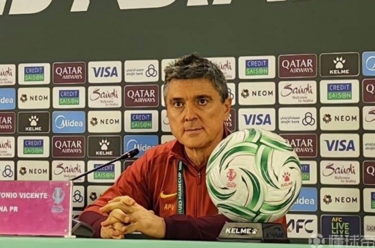 HLV U23 Trung Quốc không giấu nổi cay đắng sau chung kết ác mộng