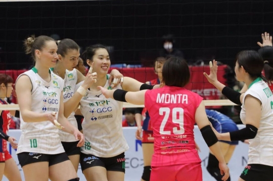 Trực tiếp bóng chuyền Gunma Green Wings vs Toray Arrows, 13h05 hôm nay 7/3