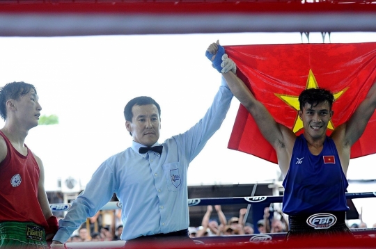 Hạ võ sĩ Kazakhstan, Nguyễn Trần Duy Nhất xuất sắc giành HCV võ thuật châu Á