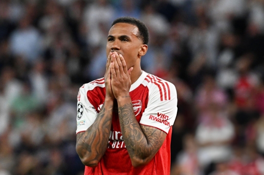 'Tội đồ' của Arsenal lập tức nhận điều tuyệt vời từ PSG