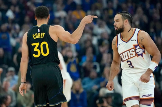 Phoenix Suns chi 73 triệu USD giữ chân “kẻ phản diện số 1” NBA