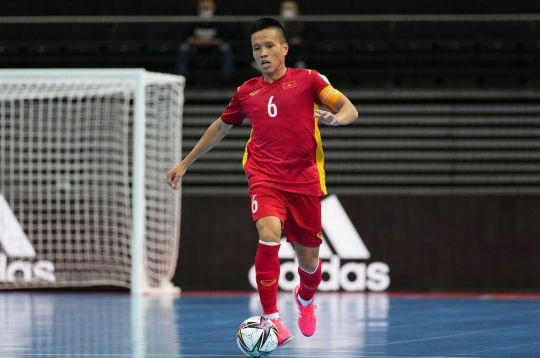 Trụ cột ĐT futsal Việt Nam muốn đá sòng phẳng trước 'King of Asian'