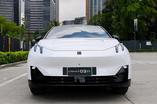 Đại lý báo nhận đặt cọc Lynk & Co 02: Ngang cỡ Toyota Corolla Cross, có thể về Việt Nam vào quý II năm nay