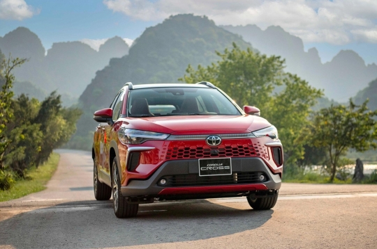 Toyota Corolla Cross HEV là mẫu ô tô hybrid bán chạy nhất 6 tháng đầu năm