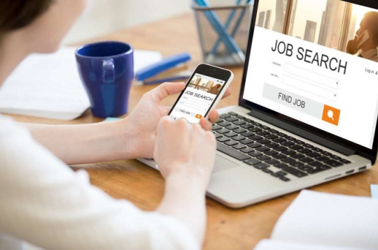 Cách tìm “job xịn” giữa rừng việc làm online