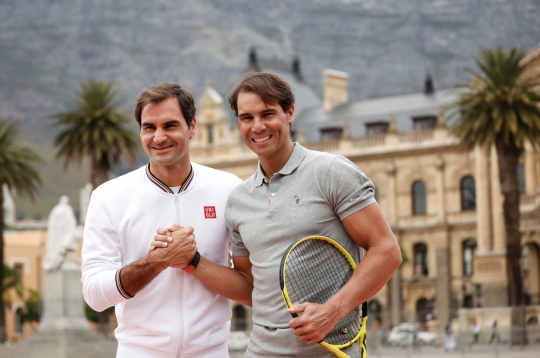 Rafael Nadal bất ngờ đưa ra lời hứa về sự trở lại của Federer