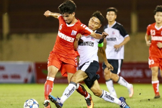 'Lứa trẻ' Nam Định giành vé vào bán kết giải QG nhờ siêu phẩm tuyệt đẹp