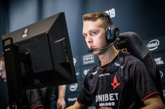 CSGO: Gla1ve trở lại làm IGL của Astralis