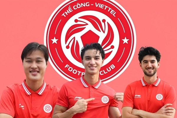 Viettel trình làng 3 cầu thủ Việt kiều ở V-League