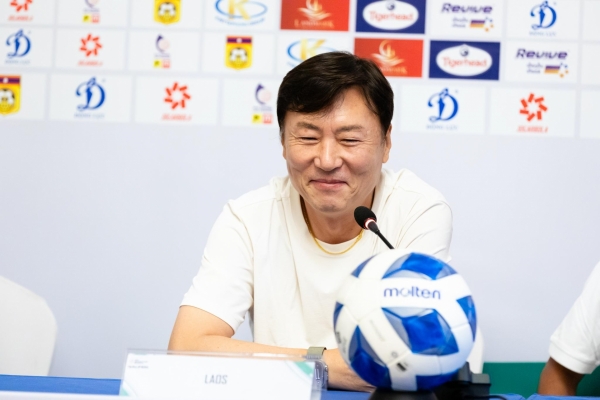 HLV Hàn Quốc lên tiếng về bê bối nhập tịch của Malaysia