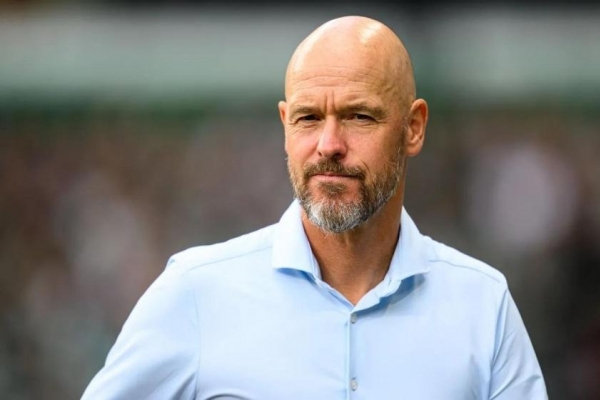 Ten Hag đáp trả Bayer Leverkusen khi bị sa thải