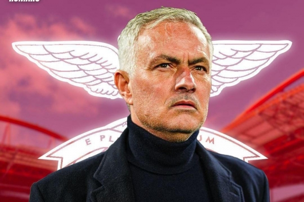 Mourinho ký hợp đồng 2 năm với đội bóng cũ, sẵn sàng đối đầu Chelsea vào đầu tháng 10