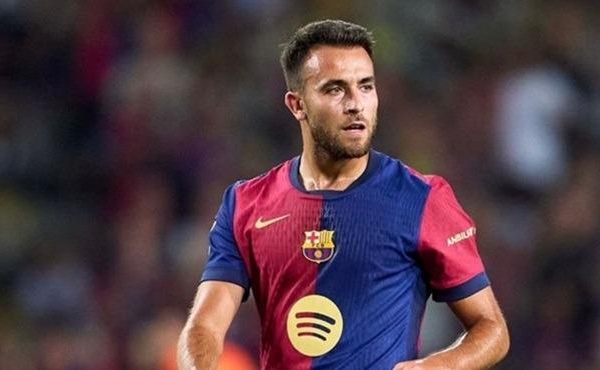 Hàng thủ khủng hoảng, PSG nhắm trung vệ Barca