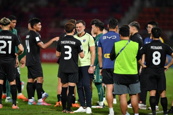 Theerathon nhận xét thẳng về tân HLV người Mỹ của Thái Lan